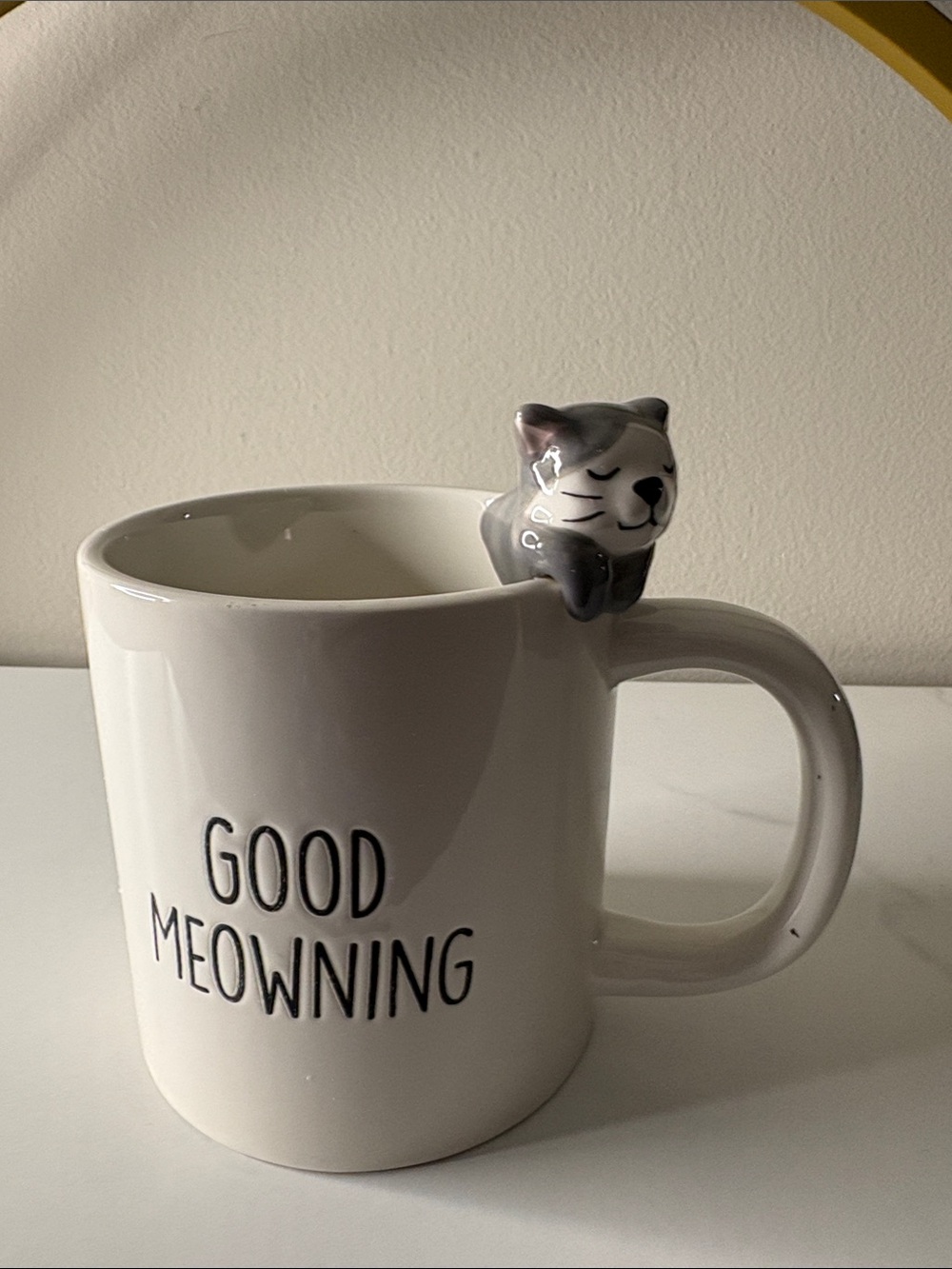 Eccolo White Ceramic Mug with Gray Cat Accent and 'Good Meowning' Text